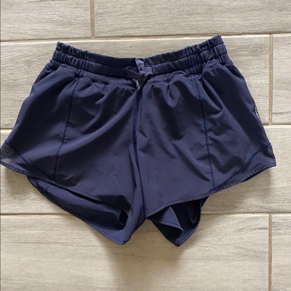 Lululemon navy blue hotty hot shorts 3”, great condition